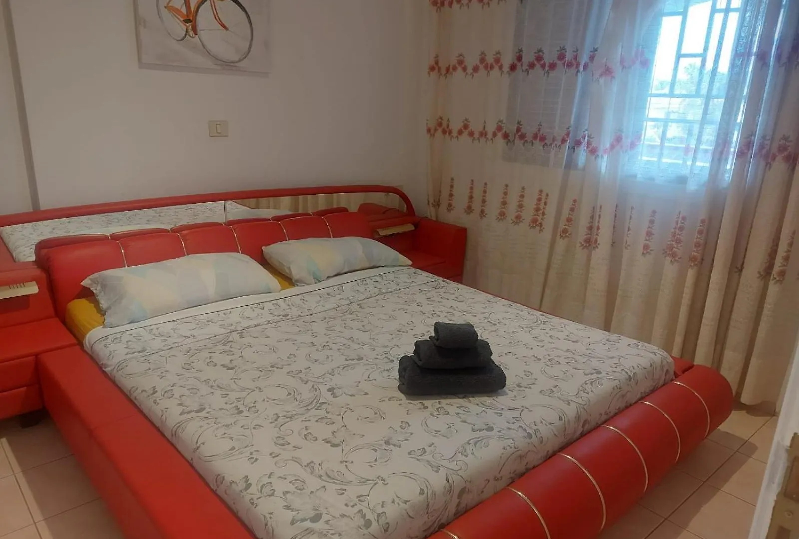 Апартаменты Ladybug Ocean View Коста-дель-Силенцио