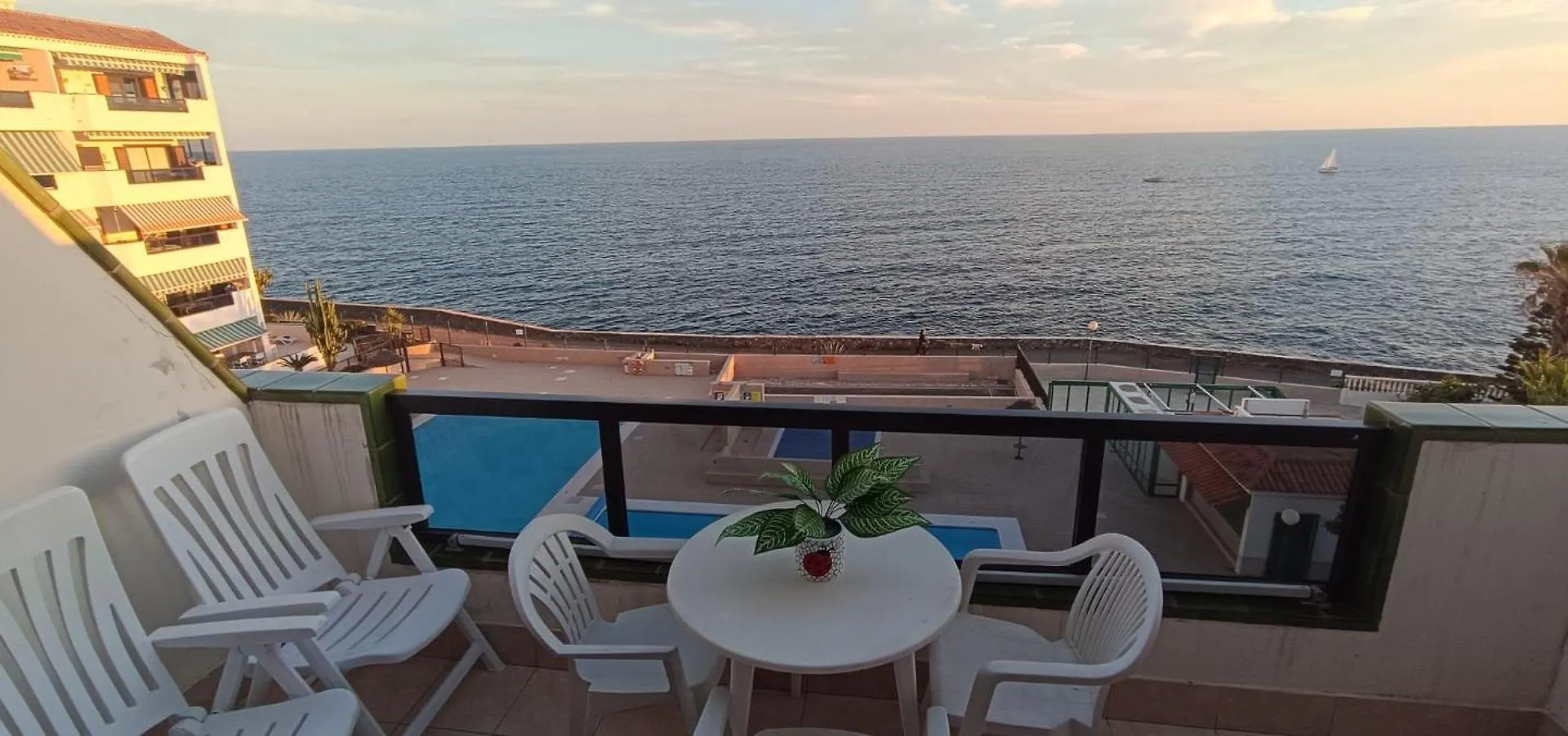 Ladybug Ocean View Apartment Costa Del Silencio 0*,  Spain
